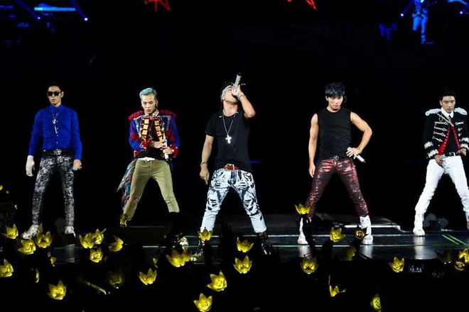10 tour Kpop có lượt người tham dự cao nhất: BIGBANG bá chủ nhưng thua đàn em, chỉ 1 nghệ sĩ solo góp mặt - Ảnh 1.