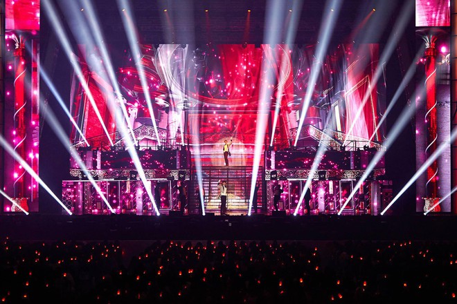 10 tour Kpop có lượt người tham dự cao nhất: BIGBANG bá chủ nhưng thua đàn em, chỉ 1 nghệ sĩ solo góp mặt - Ảnh 3.