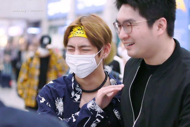 Những m&agrave;n tương t&aacute;c ngọt đến s&acirc;u răng của idol Kpop v&agrave; vệ sĩ g&acirc;y b&atilde;o: Đ&uacute;ng l&agrave; c&ocirc;ng việc trong mơ của mọi fangirl! - Ảnh 8.