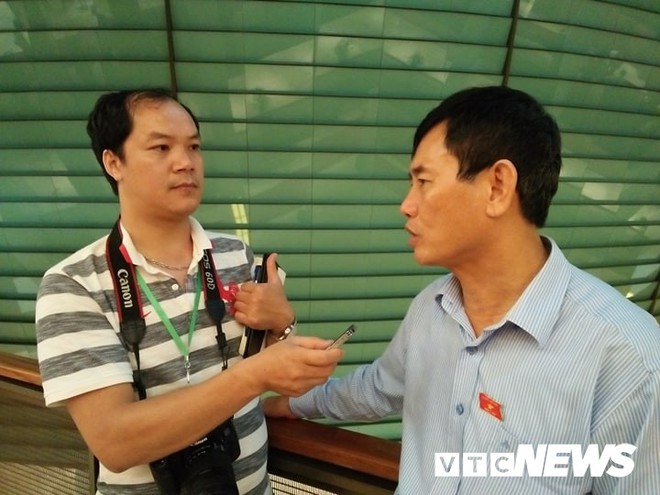 Đại biểu Quốc hội: Thi lại m&ocirc;n Văn v&agrave;o lớp 10 ở Quảng B&igrave;nh l&agrave; chuyện b&igrave;nh thường - Ảnh 1.