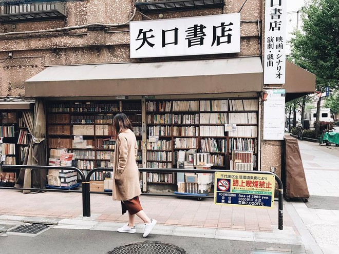 Ít ai biết giữa lòng Tokyo hoa lệ vẫn có một thư viện kiểu một nghìn chín trăm hồi đó đẹp như phim điện ảnh - Ảnh 9.