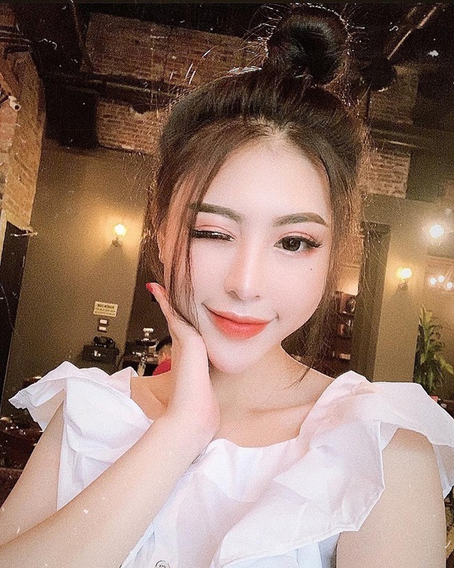 Info girl xinh Hải Ph&#242;ng sinh năm 2000 sắp trở th&#224;nh &quot;tiểu tam&quot; chen ngang couple Vũ - Thư &quot;Về nh&#224; đi con&quot; - Ảnh 4.