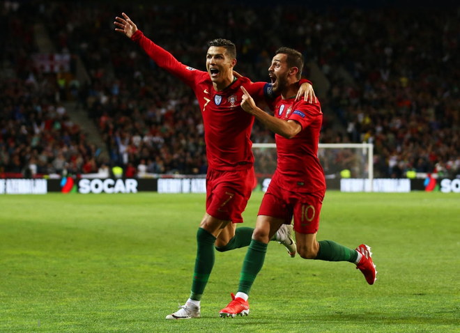 Siêu nhân Ronaldo một mình ghi 3 bàn thắng đẹp, gánh tuyển Bồ Đào Nha vào chơi trận chung kết UEFA Nations League - Ảnh 9.