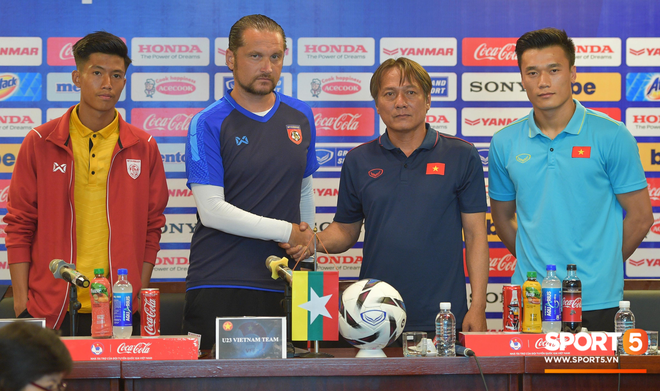 Thần đồng U23 Myanmar tiếc nuối v&igrave; lỡ hẹn với Quang Hải, Tiến Dũng tự h&agrave;o khi lần đầu l&agrave;m đội trưởng - Ảnh 2.