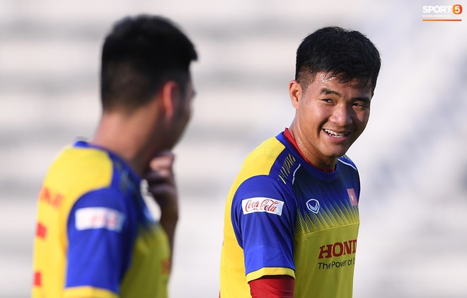 Khiến bạn nhỏ bật khóc, thủ môn Bùi Tiến Dũng viết tâm thư xin lỗi ngọt ngào trên Instagram - Ảnh 4.