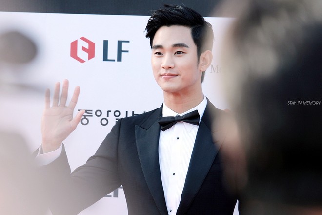 Biệt tích khỏi màn ảnh vì nhập ngũ, ví tiền của trai đẹp ngoài hành tinh Kim Soo Hyun vẫn siêu to khổng lồ nhờ điều này - Ảnh 2.