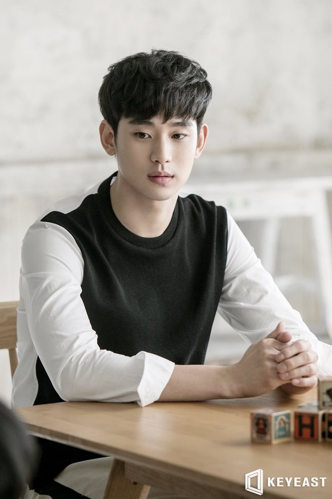 Biệt tích khỏi màn ảnh vì nhập ngũ, ví tiền của trai đẹp ngoài hành tinh Kim Soo Hyun vẫn siêu to khổng lồ nhờ điều này - Ảnh 3.