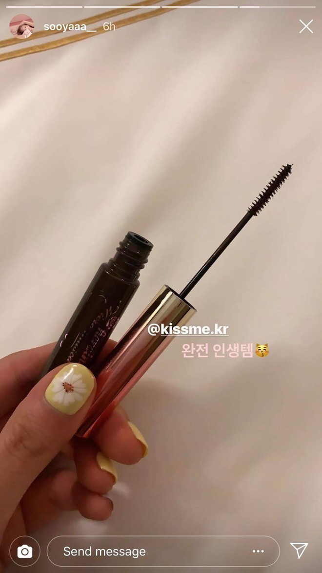 Kiếm bộn tiền nhưng Jisoo chỉ yêu mến cây mascara giá 360.000 VNĐ - Ảnh 3.