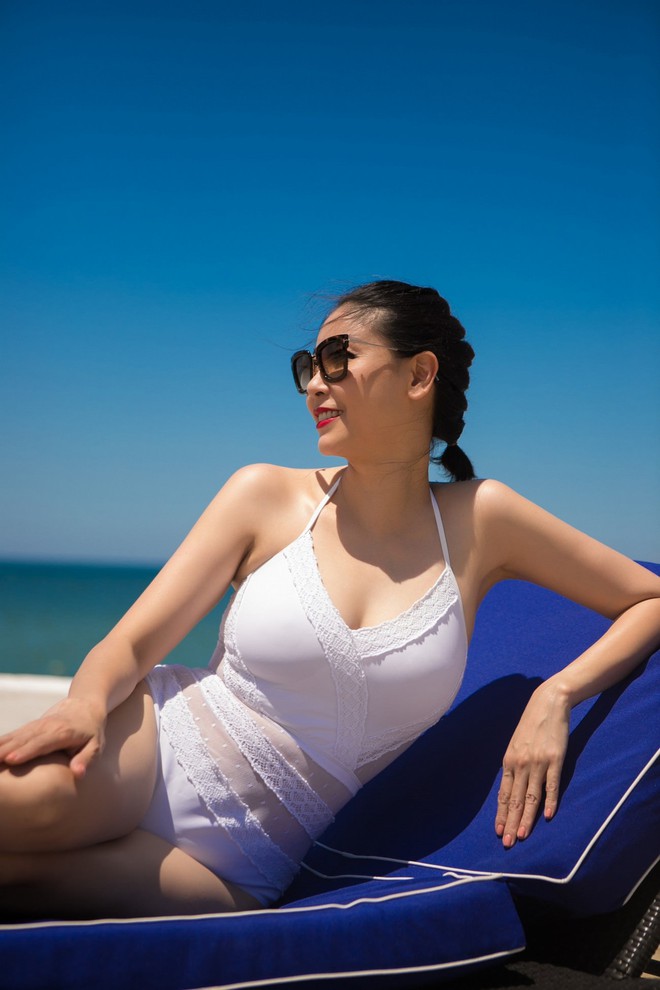 Đỉnh cao nhan sắc d&agrave;n Hoa hậu U40, U50 của Vbiz: Đăng quang cả thập kỷ vẫn đẹp đến ngỡ ng&agrave;ng! - Ảnh 4.