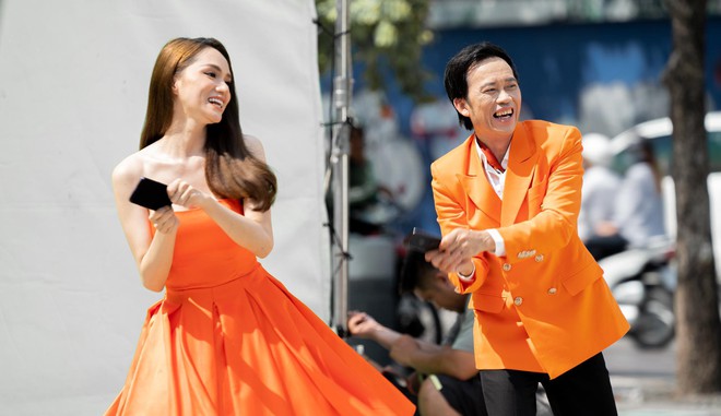 Lại th&ecirc;m một b&agrave;i h&aacute;t đang khiến cộng đồng mạng &ldquo;đi&ecirc;n đảo&rdquo;, đua nhau cover: Bạn đ&atilde; nghe chưa? - Ảnh 1.