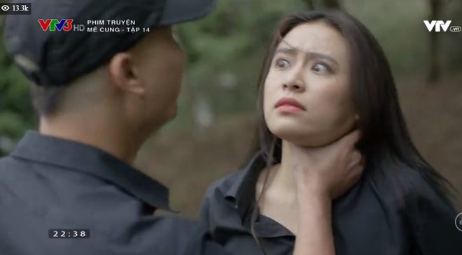 M&ecirc; Cung tập 14: Lam Anh bị bắt c&oacute;c, Kh&aacute;nh tiếp tục &ldquo;x&agrave;i chi&ecirc;u cũ&rdquo; đ&aacute;nh m&ugrave;i để giải cứu bạn g&aacute;i! - Ảnh 5.