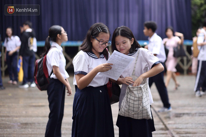 Chấm thi lớp 10 tại TP.HCM: Đã xuất hiện nhiều bài thi điểm 0 môn Toán, vắng bóng điểm 10 - Ảnh 1.