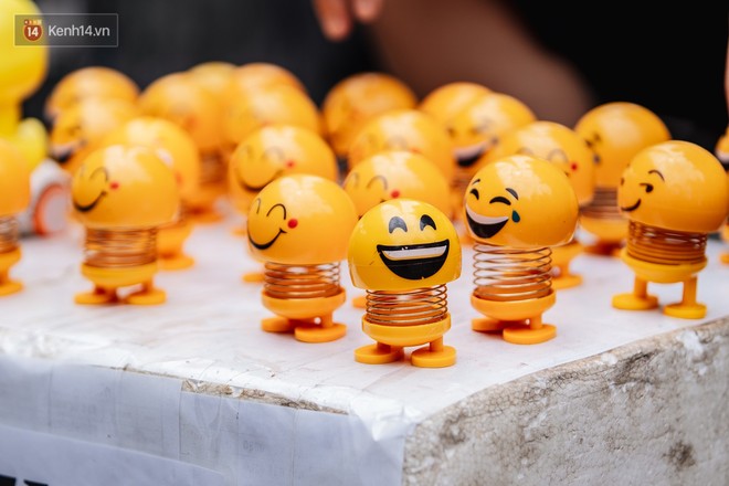 Người người nhà nhà đổ xô đi bán thú nhún lò xo Emoji, tự tin khoe thu nhập lên đến 5 triệu/ngày - Ảnh 3.