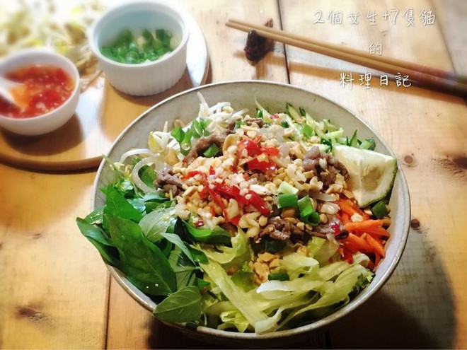 Ẩm thực Việt ở Đài Loan: Cao Hùng có bún thịt nướng nổi tiếng, Đài Bắc bị đánh giá là không ấn tượng lắm - Ảnh 5.