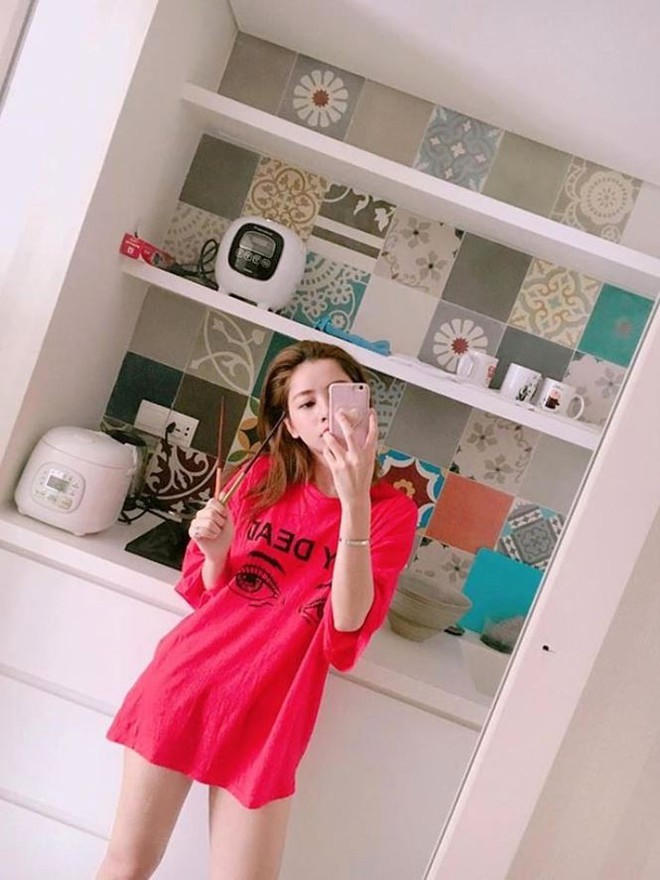 Khối t&agrave;i sản cực khủng của  loạt sao 9x: Mới đ&ocirc;i mươi m&agrave; ai cũng đ&atilde; nh&agrave; lầu, xế sang v&agrave; v&ocirc; số h&agrave;ng hiệu bạc tỷ - Ảnh 16.