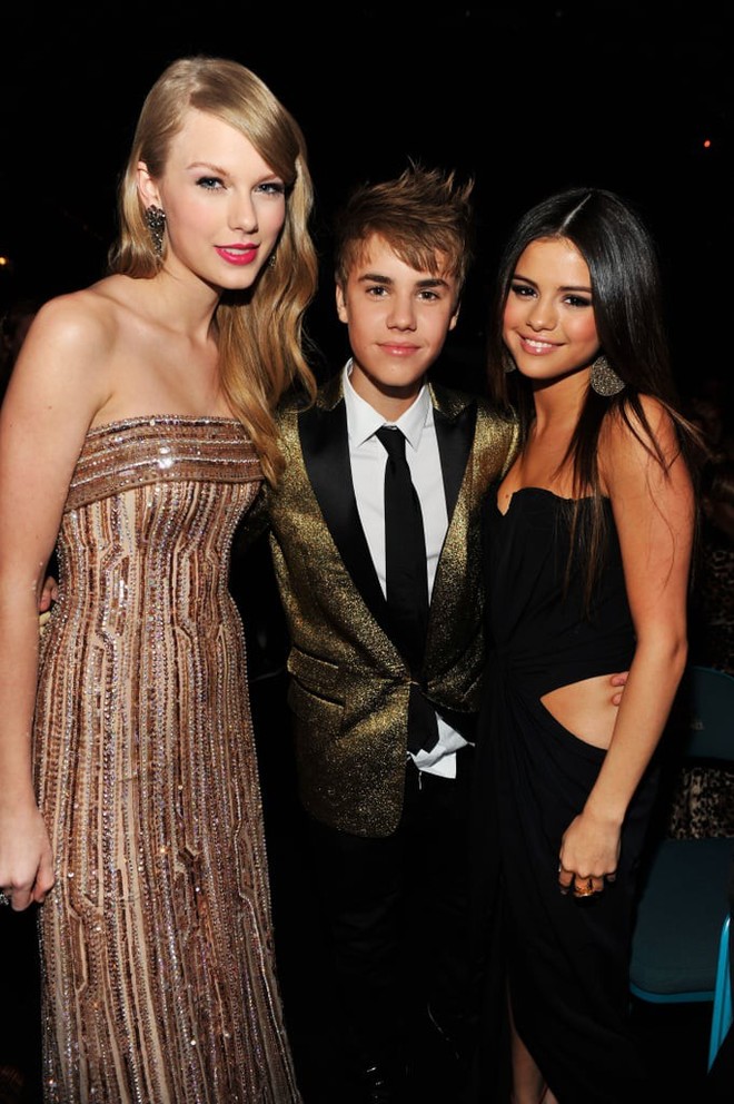 Who would have thought that before their separation, Taylor Swift and Justin Bieber were so close that they thought they were "sisters"? forever and ever - Photo 13.