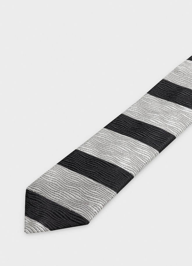 Chỉ qua 2 chi tiết lộ thi&ecirc;n l&agrave; đ&atilde; đủ thấy bộ c&aacute;nh ra mắt của chủ tịch Nguyễn Thanh T&ugrave;ng chơi đến cỡ n&agrave;o - Ảnh 6.