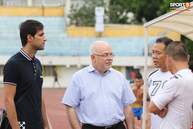 Hà Nội FC chiêu mộ tân binh hơn 10 tỷ đồng: Đẹp trai, thi đấu đa năng và đặc biệt thu hút bởi ánh mắt buồn - Ảnh 2. Hà Nội FC chiêu mộ tân binh hơn 10 tỷ đồng: Đẹp trai, thi đấu đa năng và đặc biệt thu hút bởi ánh mắt buồn - Ảnh 2.