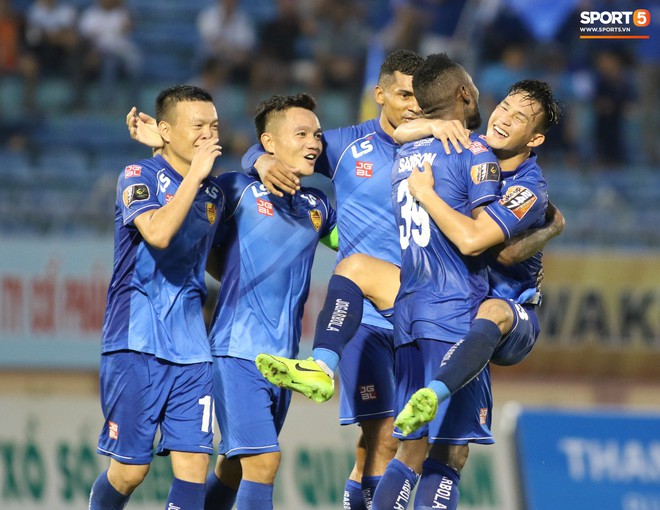 Đội hình cầu thủ U22 Việt Nam hay nhất đang chơi ở V.League: Không tệ cho mục tiêu bảo vệ HCV SEA Games - Ảnh 10.