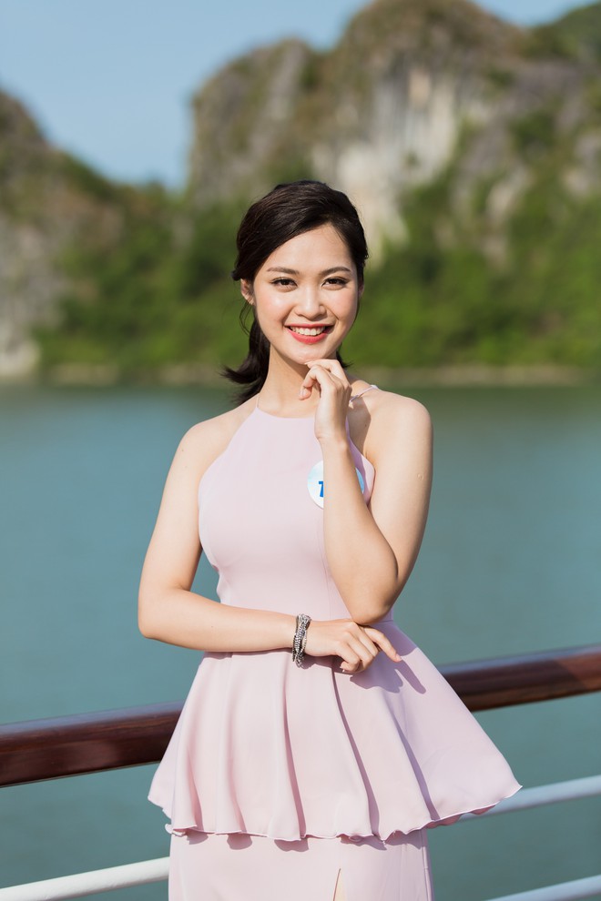 Top 40 Miss World Việt hai miền khoe dáng, đọ tài catwalk bất phân thắng bại trong lần đầu chạm trán - Ảnh 1.