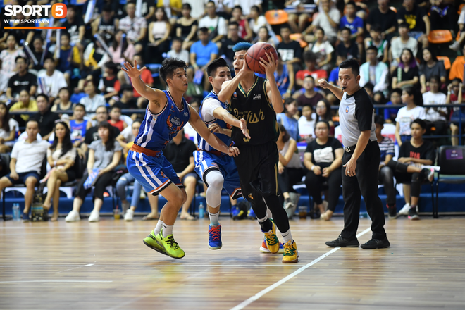 Hanoi Buffaloes kiên cường trong ngày Cantho Catfish thiết lập kỷ lục VBA - Ảnh 3.