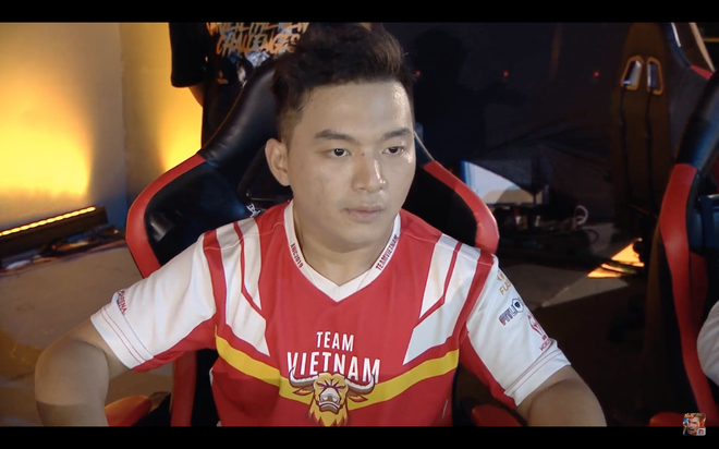Showmatch AWC 2019: Team hotgirl Nene đ&egrave; bẹp team vợ chồng Cris Phan - Mai Quỳnh Anh - Ảnh 3.