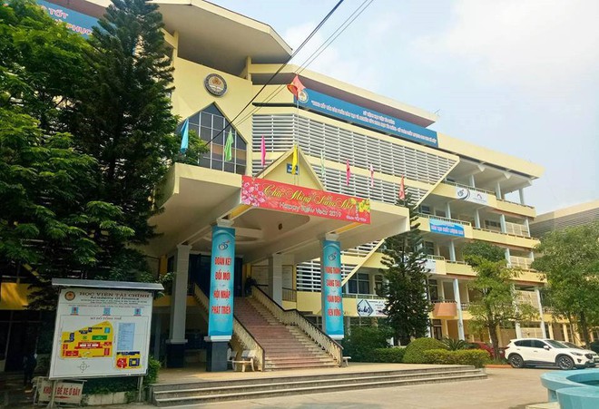 3.700 th&iacute; sinh đầu ti&ecirc;n đủ điều kiện v&agrave;o Học viện T&agrave;i ch&iacute;nh năm 2019 - Ảnh 1.