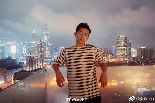 Lộ ảnh thời ngố t&agrave;u của L&yacute; Hiện: Ai m&agrave; ngờ L&atilde;o Đại so&aacute;i kh&iacute; ng&uacute;t ng&agrave;n c&oacute; m&agrave;n dậy th&igrave; ấn tượng thế n&agrave;y - Ảnh 8.