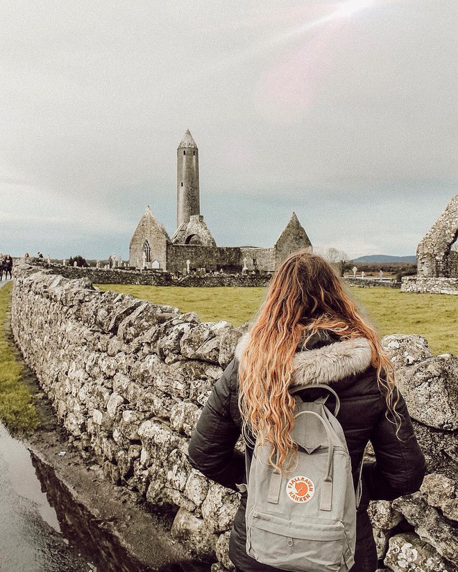 “Ngả nghiêng cùng năm tháng” siêu nổi tiếng ở nước Ý, hóa ra vào mùa hè trông tháp Pisa lại “thẳng thớm” hơn? - Ảnh 14.