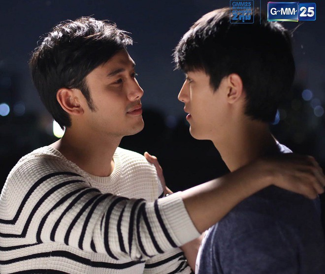 Chặt đu&ocirc;i tiểu tam như chị Linh (Về Nh&agrave; Đi Con) đ&atilde; ăn thua g&igrave;, 4 m&agrave;n đ&aacute;nh ghen kinh hồn bạt v&iacute;a phim Th&aacute;i sau mới sợ! - Ảnh 11.