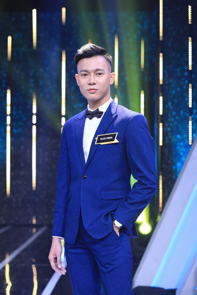 Người ấy là ai: Hương Giang khiến khán giả khó hiểu khi giơ bảng Xanh cho chàng trai LGBT - Ảnh 2.