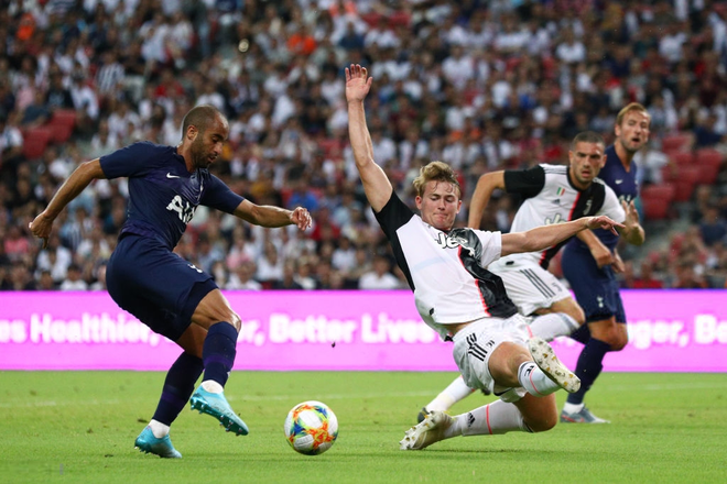 Ronaldo ghi bàn, nhưng siêu phẩm từ giữa sân của tiền đạo số 1 nước Anh giúp Tottenham ngược dòng ngoạn mục thắng Juventus 3-2 - Ảnh 7.