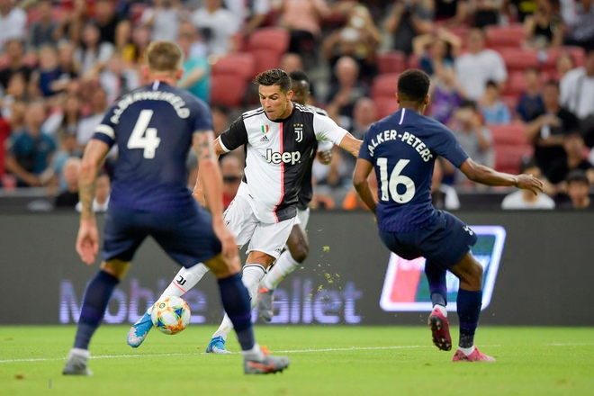 Ronaldo ghi bàn, nhưng siêu phẩm từ giữa sân của tiền đạo số 1 nước Anh giúp Tottenham ngược dòng ngoạn mục thắng Juventus 3-2 - Ảnh 5.