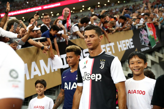 Ronaldo ghi bàn, nhưng siêu phẩm từ giữa sân của tiền đạo số 1 nước Anh giúp Tottenham ngược dòng ngoạn mục thắng Juventus 3-2 - Ảnh 1.