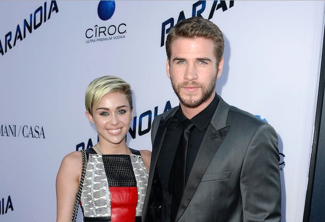 Hôn nhân của Liam Hemsworth và Miley Cyrus đáng báo động hơn bao giờ hết sau khi Miley ngựa quen đường cũ? - Ảnh 1.