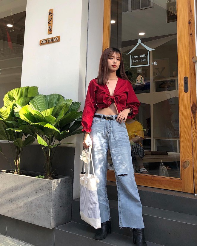 Street style giới trẻ Việt tuần qua: không chỉ đỉnh ở khoản lên đồ mà còn đỉnh ở cả dáng pose chất hơn nước cất  - Ảnh 11.