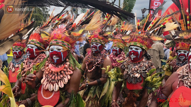 “Thiên biến vạn hoá” với Goroka Show – Lễ hội thổ dân của đất nước bí hiểm nhất thế giới Papua New Guinea - Ảnh 1.