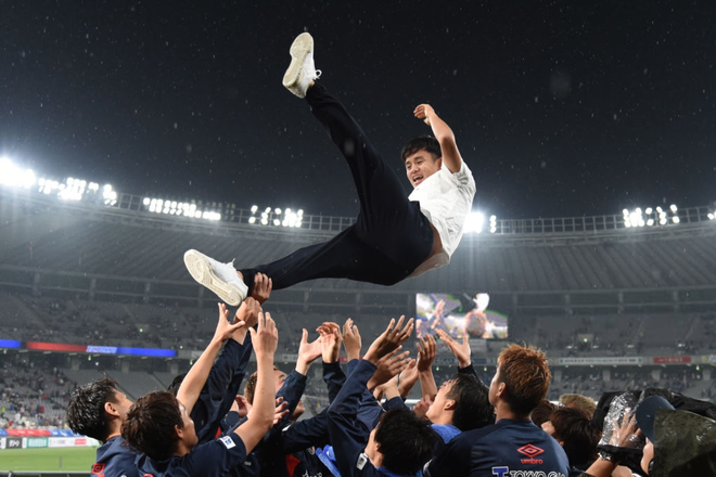 Solo qua 4 đàn anh ở Real Madrid để lập siêu phẩm, Messi Nhật Bản khiến các Madridista vừa cuồng vừa sướng - Ảnh 10.