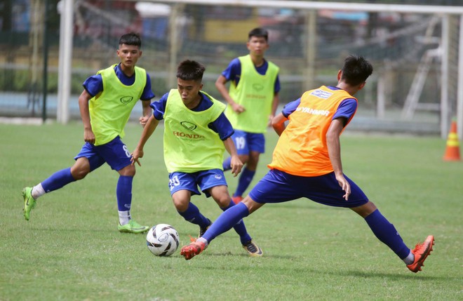 HLV U15 Việt Nam quyết giành vàng trên đất Thái Lan, khẳng định vị thế bóng đá nước nhà  - Ảnh 2.
