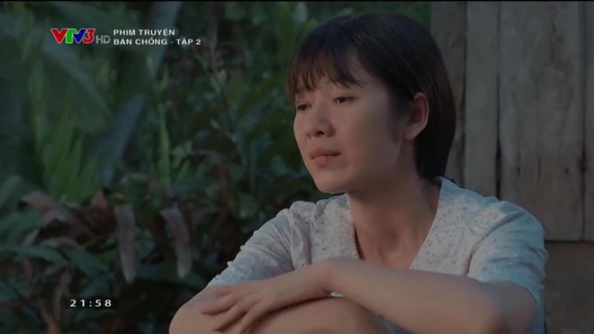 Drama cú lừa như phim Việt: Nữ chính bị đánh thuốc mê rồi tự đi bộ về nhà ngay trong tập 2 Bán Chồng - Ảnh 16.