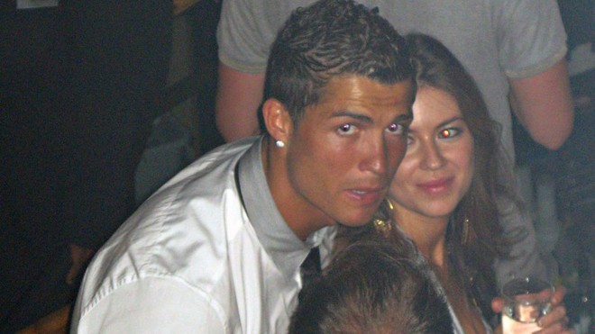Chính thức: Kathryn Mayorga không đủ bằng chứng, Ronaldo thoát khỏi cáo buộc hiếp dâm - Ảnh 2.