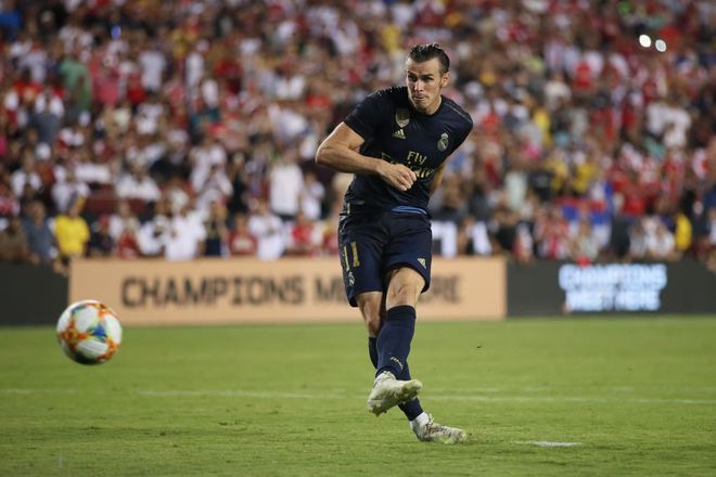 Gareth Bale giúp Real Madrid đánh bại Arsenal trong trận đấu giao hữu có 2 thẻ đỏ - Ảnh 2.