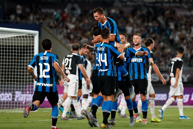 Ronaldo sút phạt thành bàn giải cứu đàn em De Ligt và Juventus - Ảnh 3.