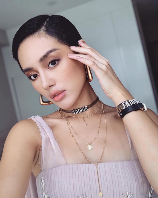 Kh&aacute;nh Linh lộ chuyện đi trễ 2 show/ng&agrave;y trong vlog: Người mắng thiếu chuy&ecirc;n nghiệp, người x&oacute;t v&igrave; l&agrave;m việc đến qu&ecirc;n ăn uống - Ảnh 2.