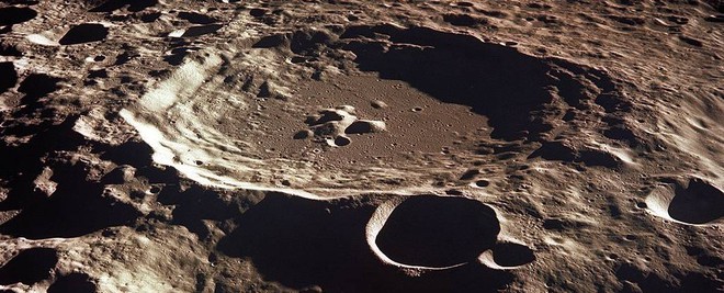Trên Mặt trăng có thể có nước, loài người nên sớm quay lại đó - nghiên cứu mới khiến nhiệm vụ khai phá Mặt trăng của NASA đáng mong chờ hơn bao giờ hết - Ảnh 1.
