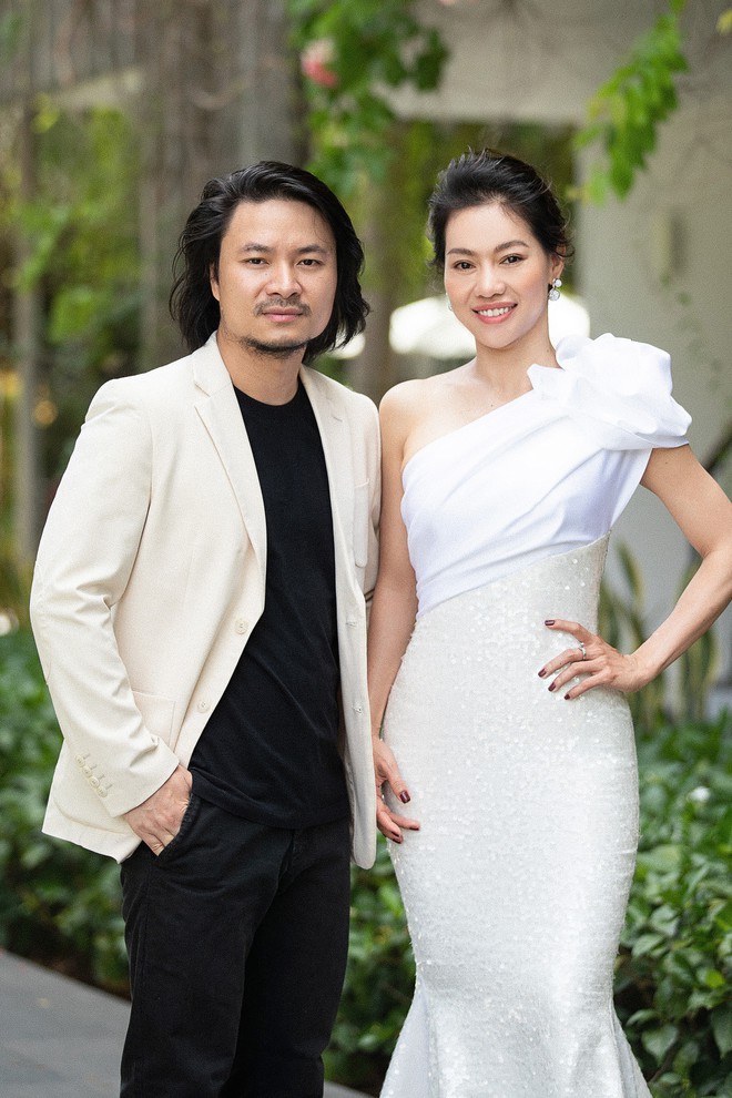 Họp b&aacute;o chung kết Miss World Việt Nam 2019: Mỹ Linh - Tiểu Vy rạng rỡ đọ sắc, c&ocirc;ng bố cận cảnh vương miện 3 tỷ đồng - Ảnh 8.