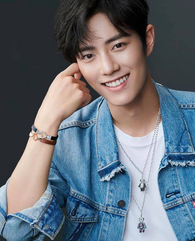 Vấn nạn fan cuồng Cbiz tiếp tục n&oacute;ng: Người lẻn v&agrave;o nh&agrave; khi idol đang tắm, kẻ chi tiền huỷ v&eacute; m&aacute;y bay của ng&ocirc;i sao - Ảnh 1.