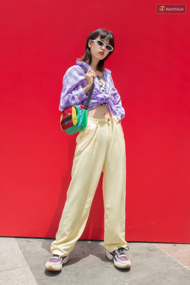 Street style 2 miền: các bạn trẻ mê mệt màu tím, quẩy được hàng loạt cây đồ xinh lịm tim  - Ảnh 11.