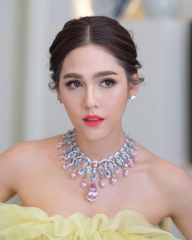 Top mỹ nhân Thái Lan sở hữu đôi mắt hút hồn nhất: Mai Davika và dàn nữ thần lọt top nhưng vẫn bị lu mờ trước chị đại - Ảnh 4.