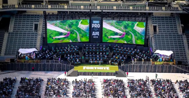 Choáng ngợp với độ hoành tráng của giải đấu Esports lớn nhất nhì thế giới: Sân khấu Fortnite World Cup như một thế giới game siêu to khổng lồ - Ảnh 15.